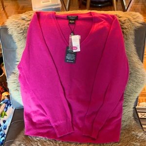 NWT Lord & Taylor Pink Cashmere V Neck Sweater